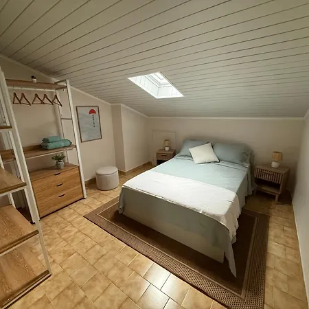 Peniche Ocean House فيريل